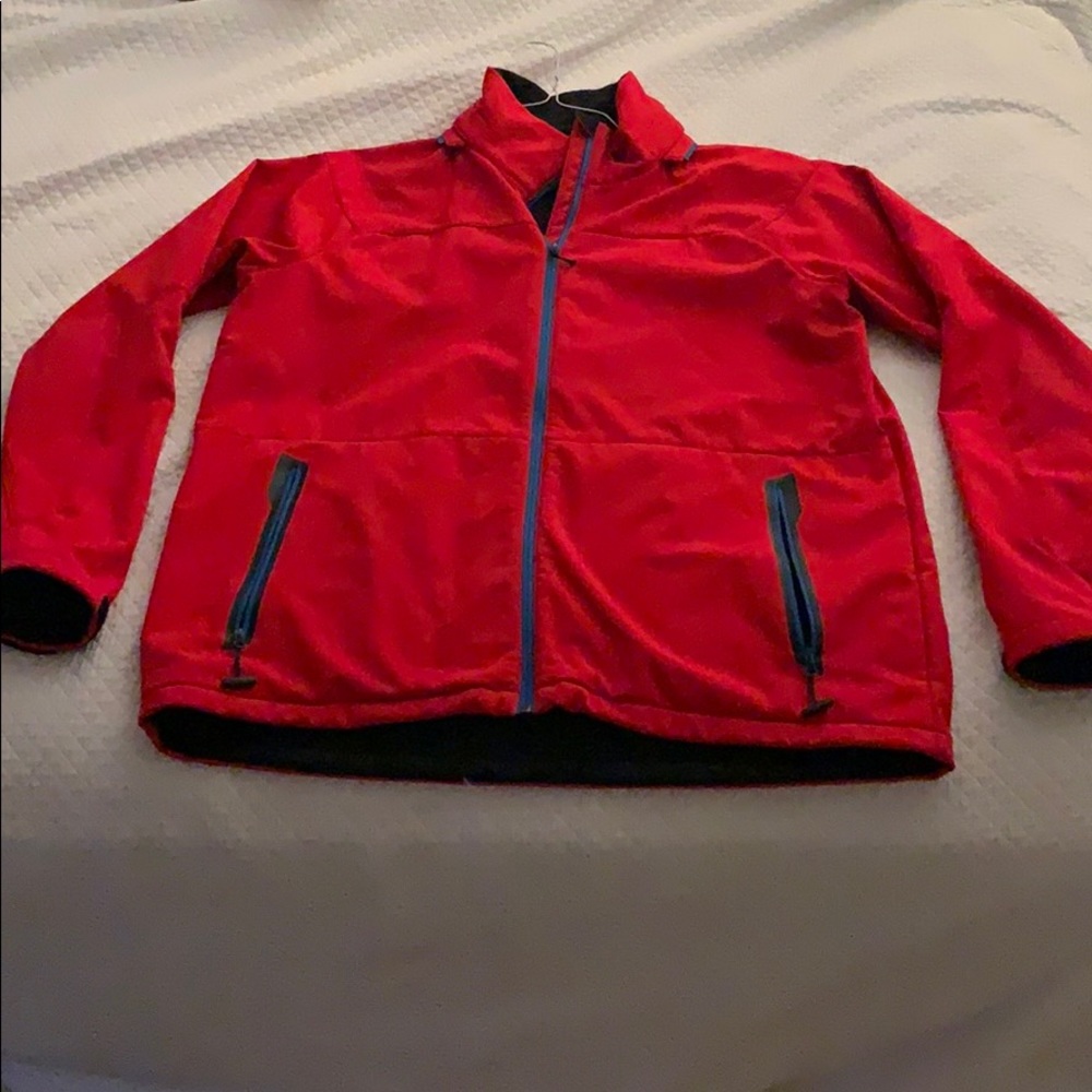 Men’s XL Red soft shell black lined fleece